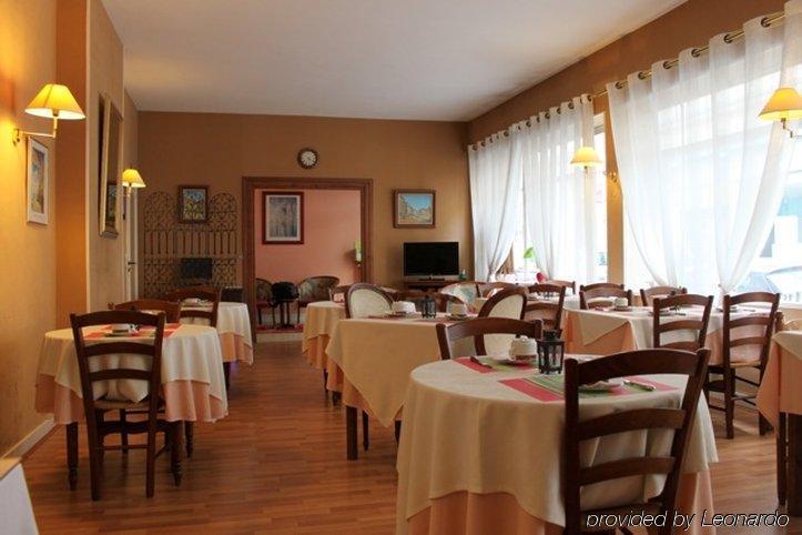 Hotel Paulette Rouen Centre Cathedrale 레스토랑 사진